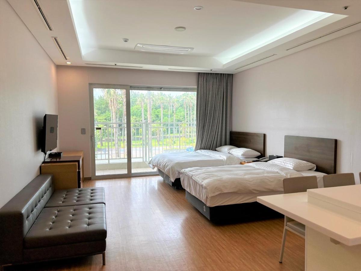 Hotel Sono Calm Jeju à Seogwipo Extérieur photo