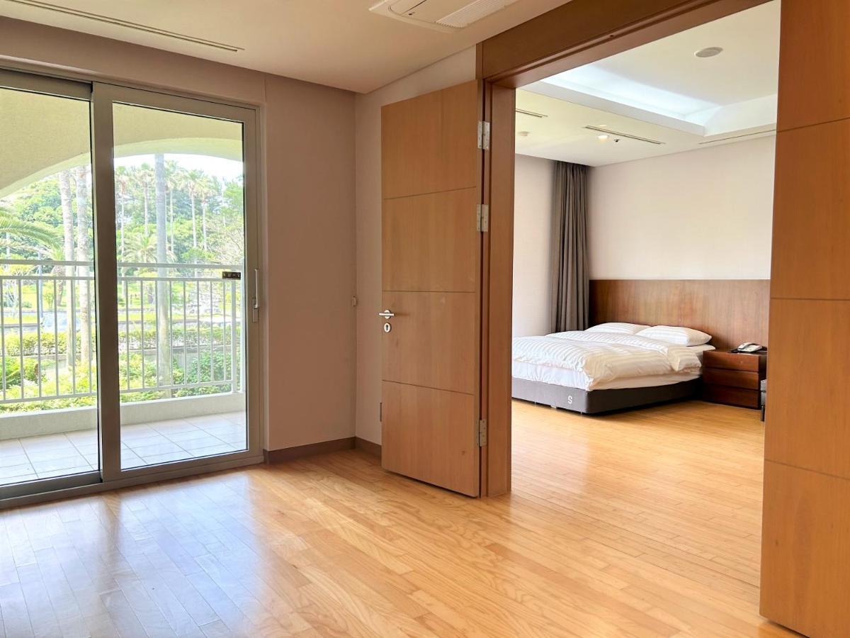 Hotel Sono Calm Jeju à Seogwipo Extérieur photo