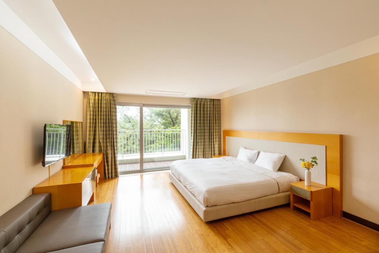 Hotel Sono Calm Jeju à Seogwipo Extérieur photo