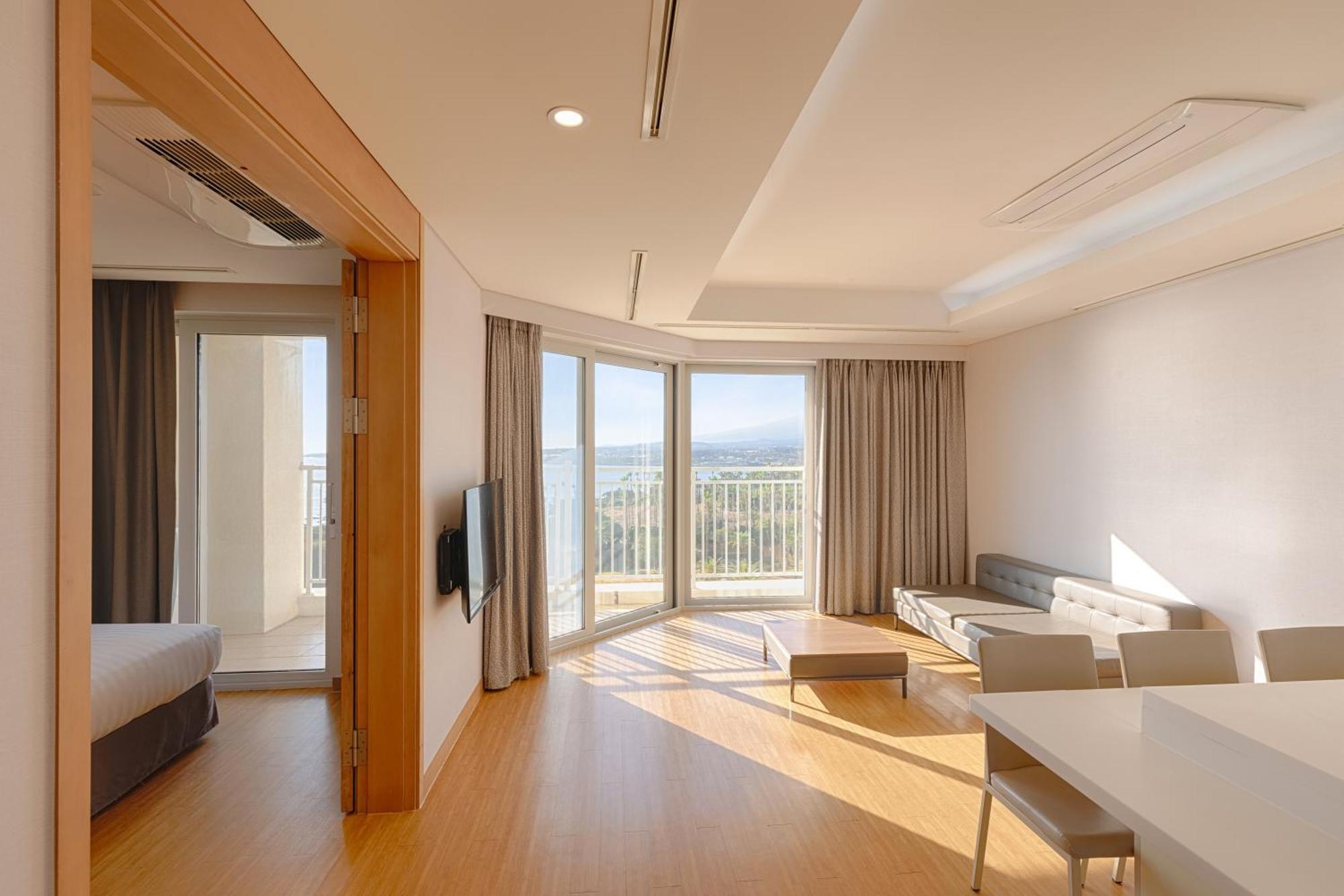Hotel Sono Calm Jeju à Seogwipo Extérieur photo