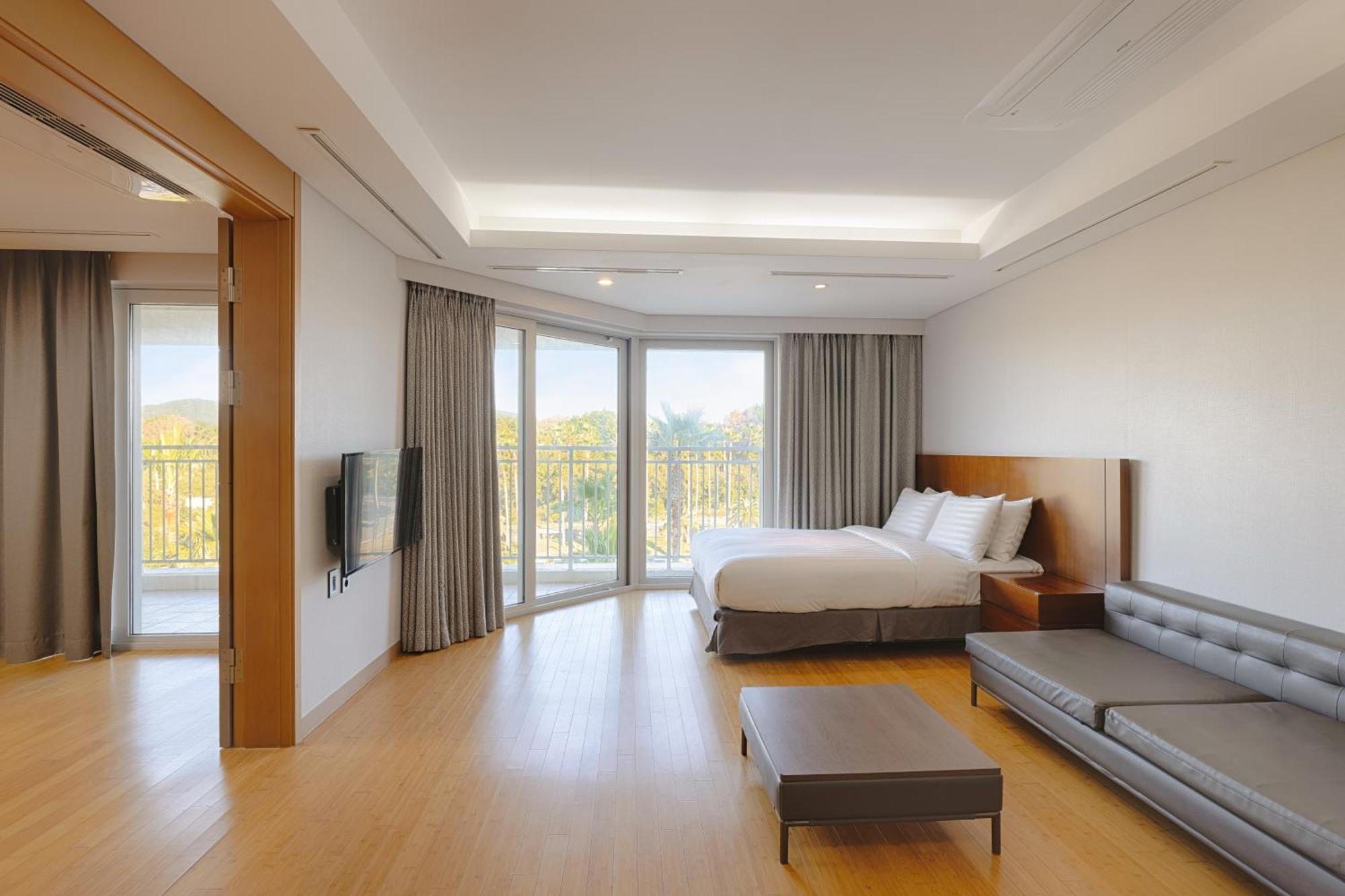 Hotel Sono Calm Jeju à Seogwipo Extérieur photo